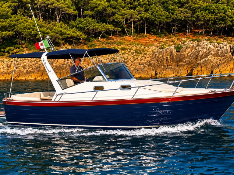 Location Bateau à moteur à La Spezia - Amelia Plastimare Amelia 800