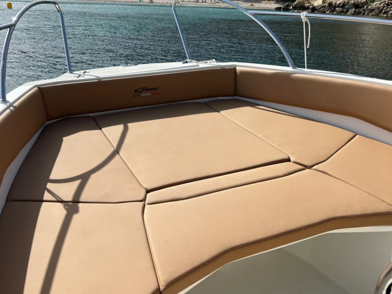Location bateau Marina Greenwich pas cher Caymam 585