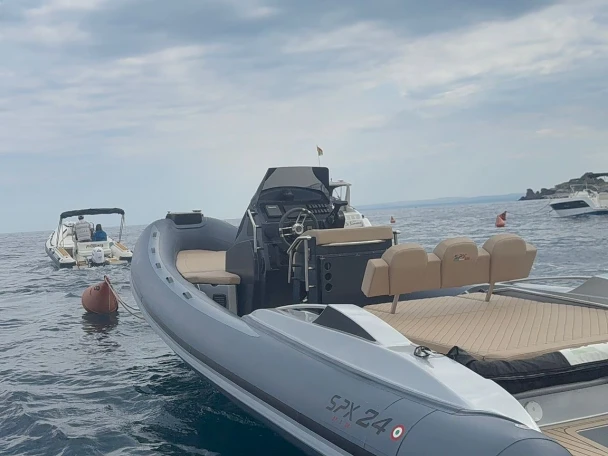 Location bateau Spx 24 sport à Catane sur Samboat