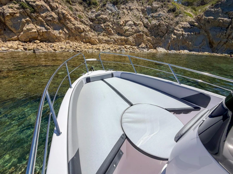 Bateau à moteur à louer à Espagne au meilleur prix