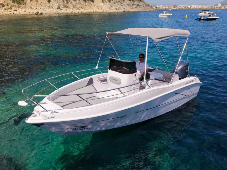 Location bateau Bluline Bluline 21 Ft Open à Espagne sur Samboat