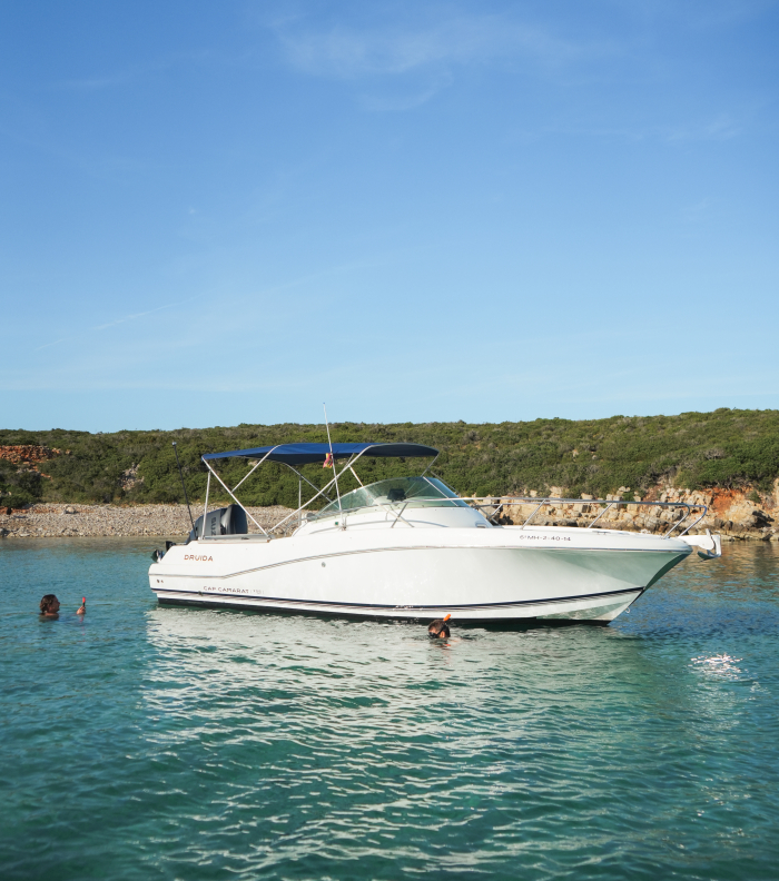 Location bateau Port d'Addaia (Ville) pas cher Cap Camarat 7.5 WA
