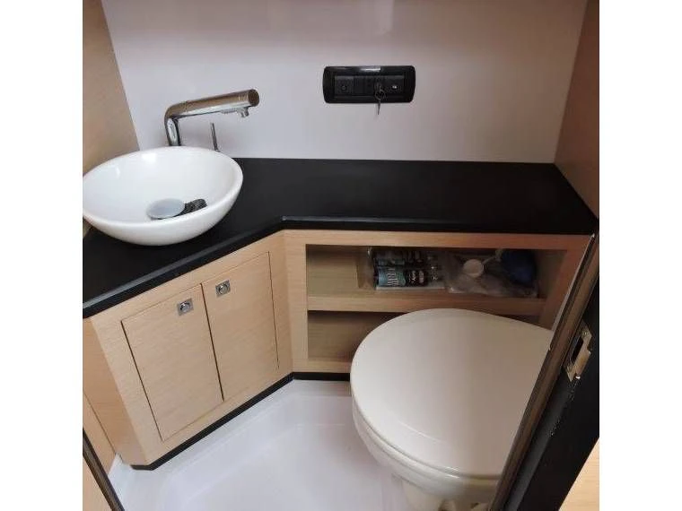 Location bateau Castellammare di Stabia pas cher Shadow 28