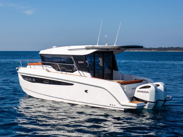 Louez un Advanced Yachts Kavi 9 à Split