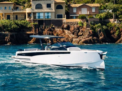 Alquiler de Lancha, con o sin patrón Virtue Yacht Portisco