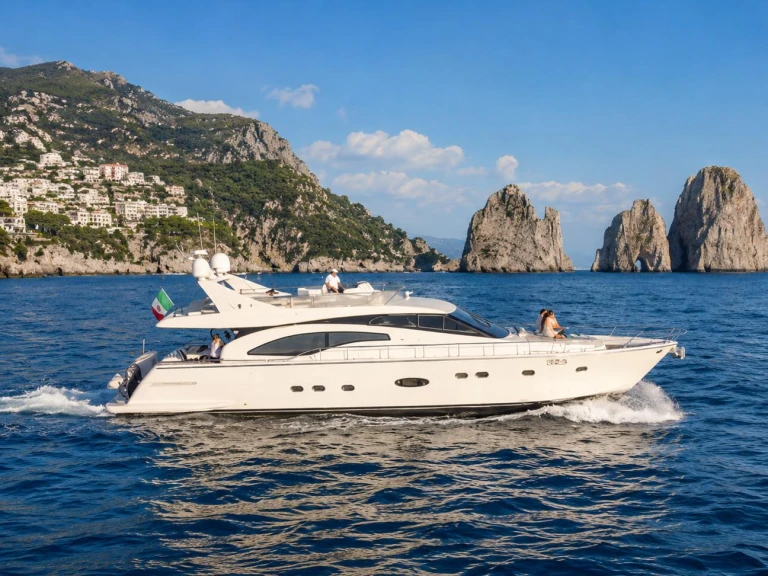 Location Yacht à Castellammare di Stabia - Ferretti Ferretti 680