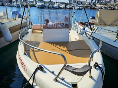 Boat rental Sharko 550 in Marina di San Foca on Samboat