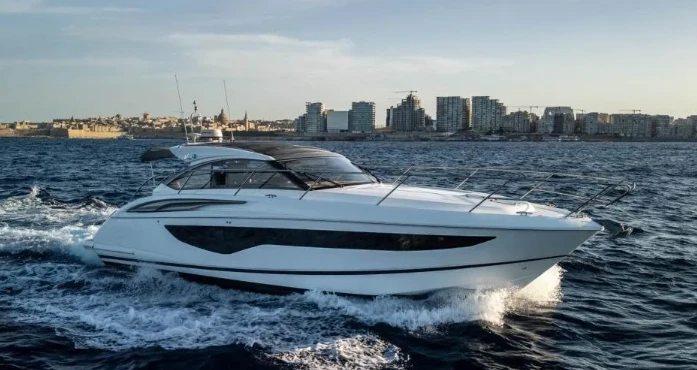 Location bateau Port de Sitges Aiguadolç pas cher Princess V40
