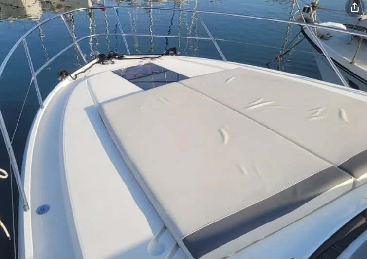 Location Bateau à moteur Princess avec permis