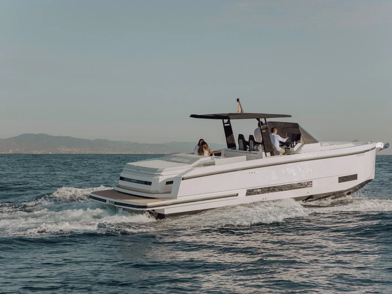 Location bateau DEANTONIO YACHTS D36 à Dénia sur Samboat