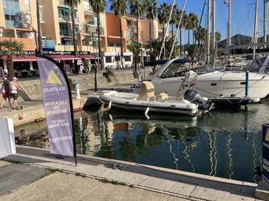 Hire a Capelli Tempest 700 Argelès-sur-Mer
