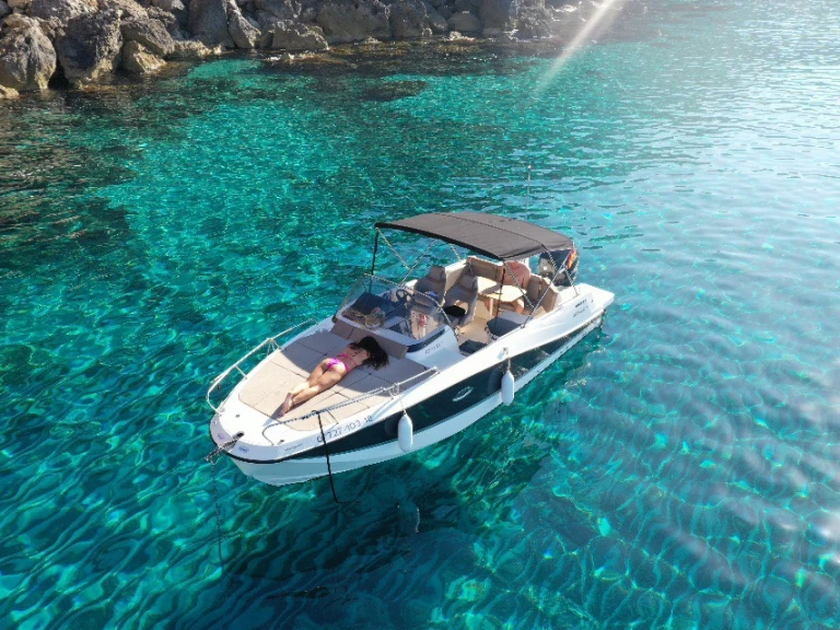 Location bateau Quicksilver Activ 755 Sundeck à Port Mahon sur Samboat