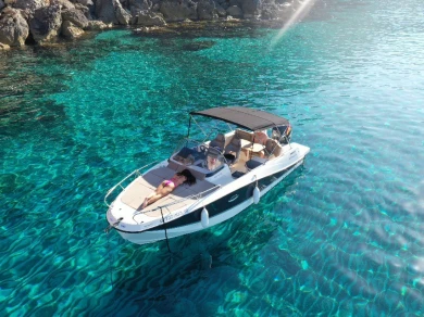 Boat rental Quicksilver Activ 755 Sundeck in Port Mahon on Samboat