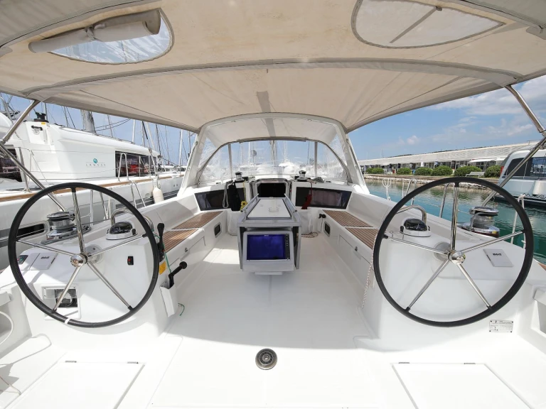 Location Voilier à Puerto Banús - Bénéteau Oceanis 48