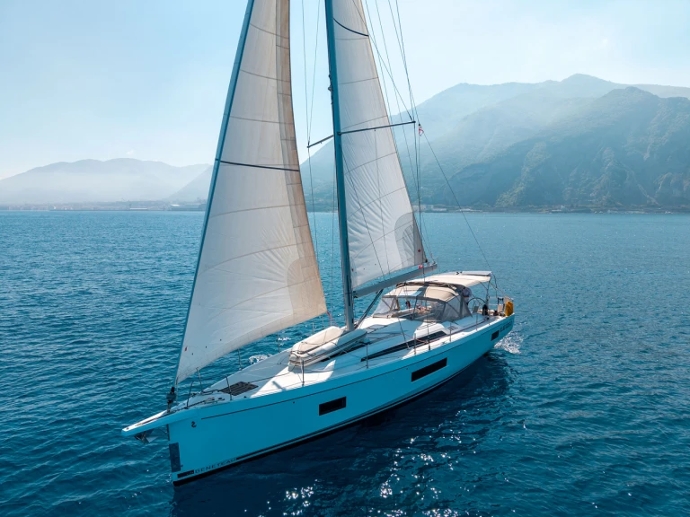 Louez un Bénéteau Oceanis 51.1 à Castellammare di Stabia
