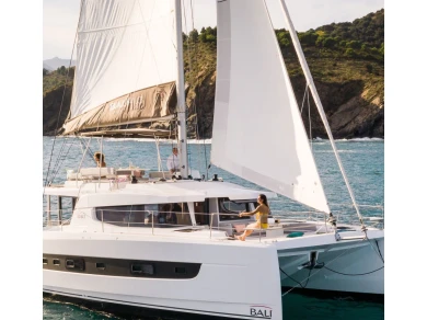 Catamaran rental with or without captain Bali Paraty
