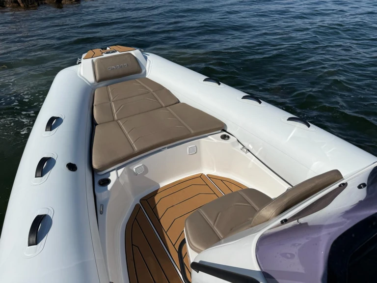 Louez un Grand Boats GOLDEN LINE 680 à Mèze
