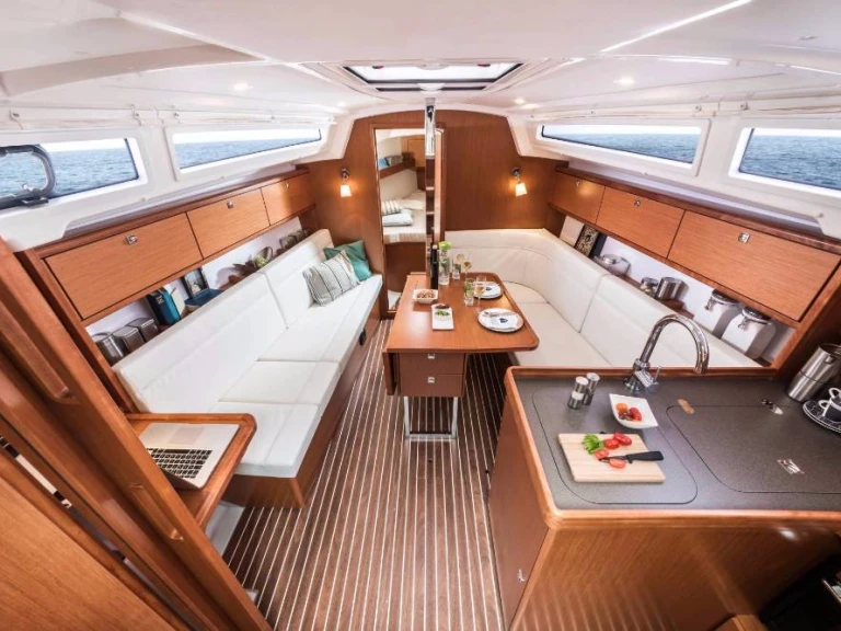 Location à Lefkáda - Bavaria Cruiser 34 sur SamBoat