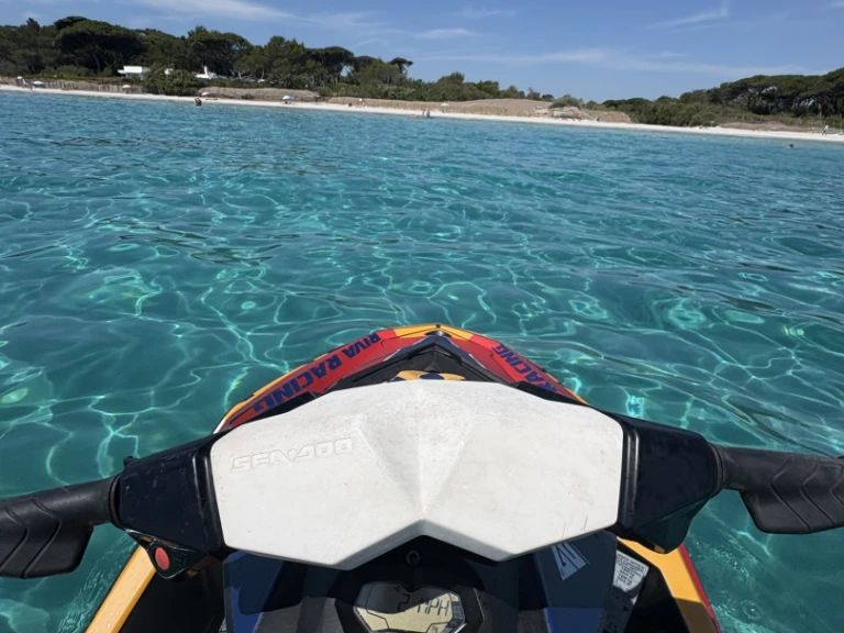 Location à Saint-Tropez - Sea-Doo Spark sur SamBoat