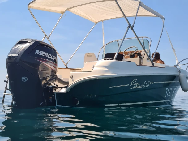 Louer Bateau à moteur avec ou sans skipper Jeanneau à Martigues