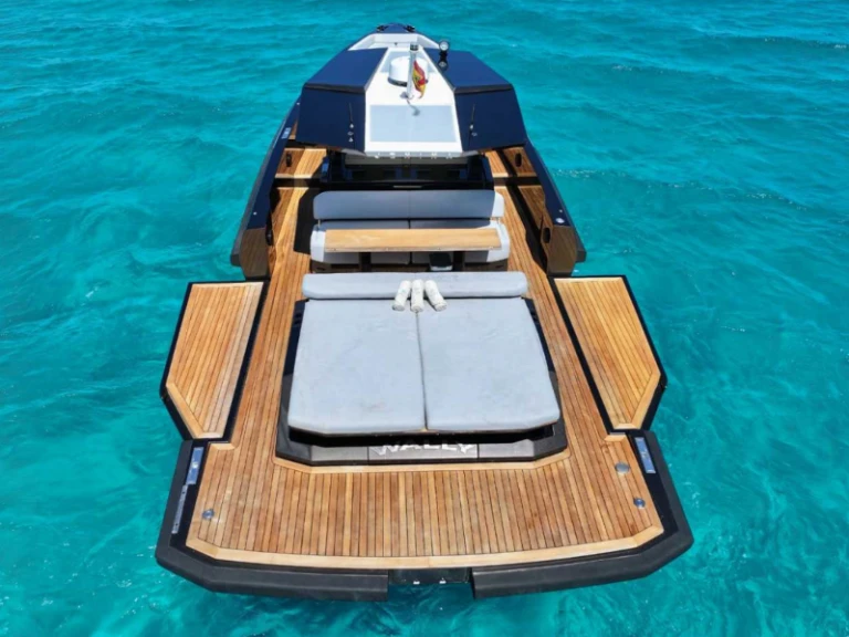 Location à Ibiza (Ville) - WALLY YACHTS 48 sur SamBoat