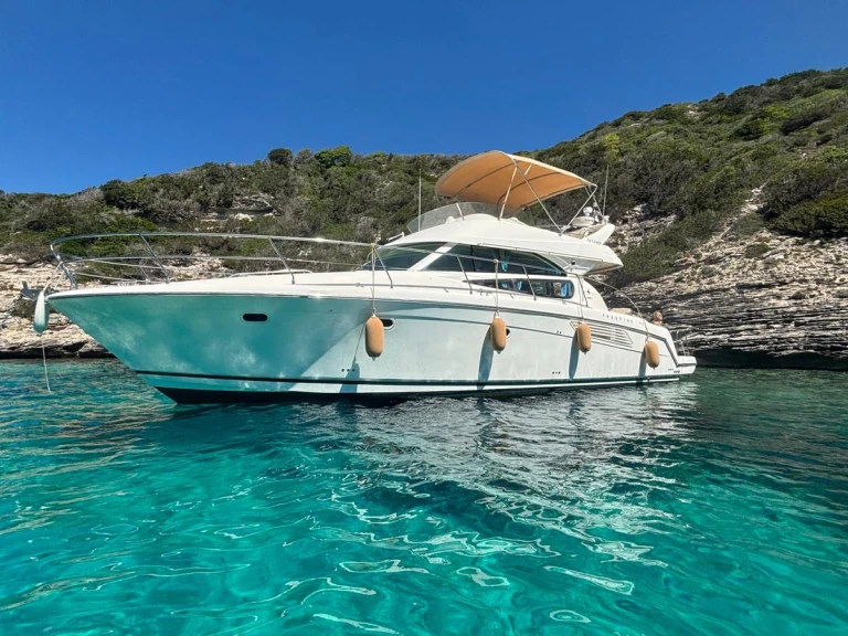 Location bateau Jeanneau Prestige 42 à Bonifacio sur Samboat