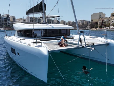 Alquiler de Lagoon Lagoon 42 en Il-Gżira