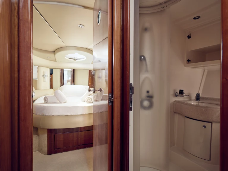 Location bateau Princess princess 40 à Loutraki-Agioi Theodoroi sur Samboat