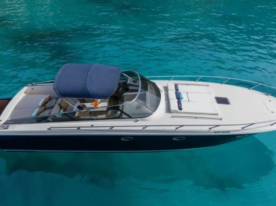 Yacht hire Saint-Jean-Cap-Ferrat cheap Itama 40