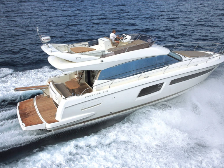 Location Yacht à Golfe-Juan - Prestige Yachts prestige 500 fly