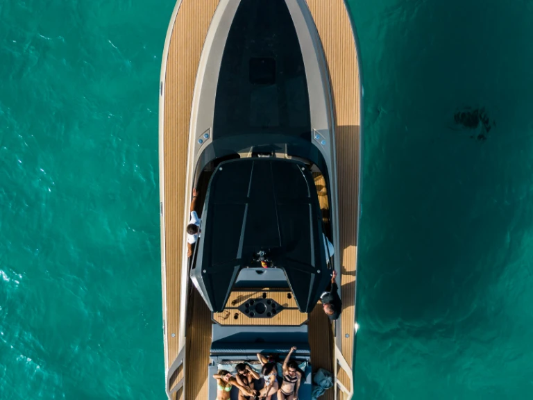 Bateau à moteur à louer à Ibiza (Ville) au meilleur prix