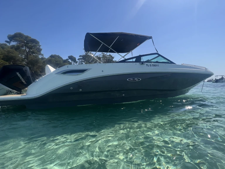 Louez un Sea Ray  250 sdx à Port Fréjus