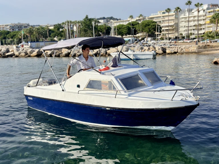 Location Bateau à moteur à Cannes - Rocca Super Mistral