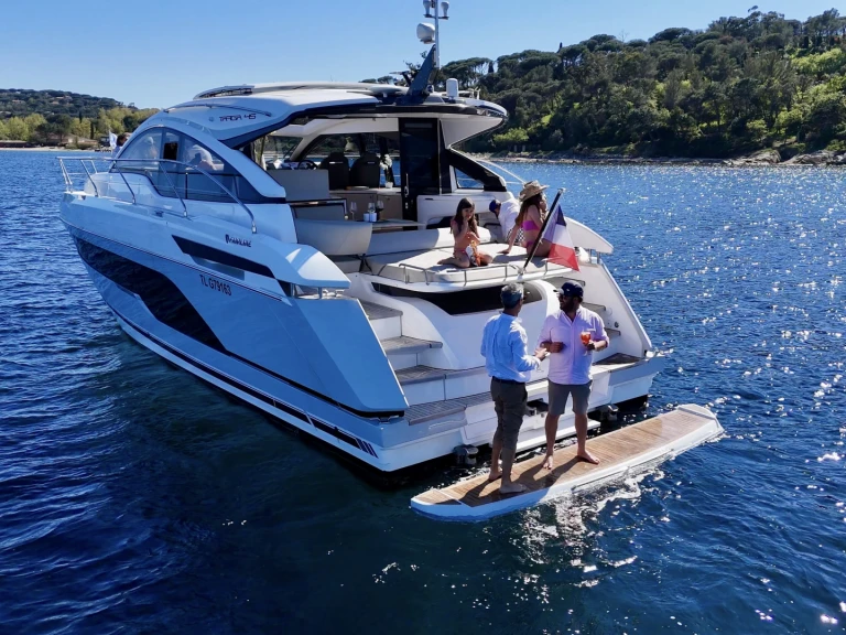 Louez un Fairline Targa 45 Gran Turismo à Cogolin