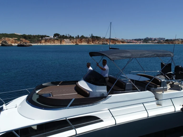 Louez un Conam conam 60 à Villefranche-sur-Mer