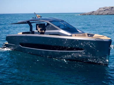 Ein Tesoro TESORO T50 mieten in Ibiza (Ville)