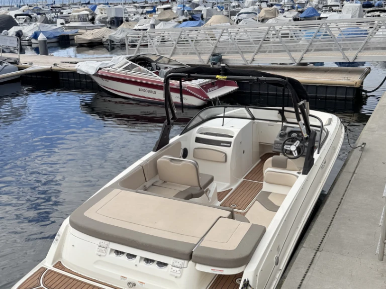 Bayliner VR6E a louer à Rolle