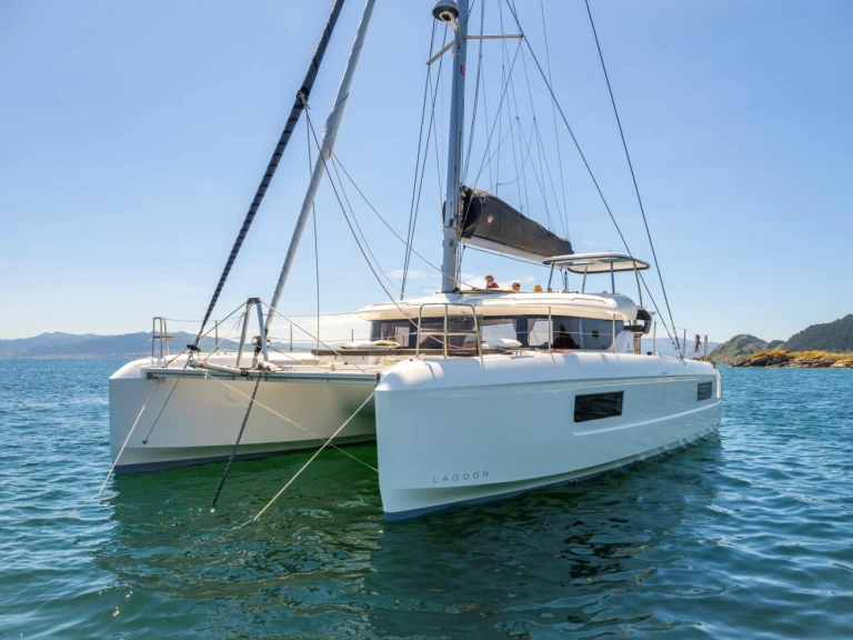 Location Catamaran Lagoon avec permis