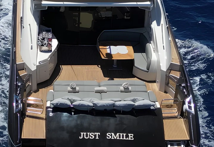 Location bateau Ibiza (Ville) pas cher Predator 82