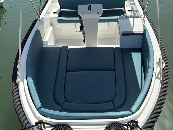 Polyester Yacht Tifón 500 a louer à Cambrils