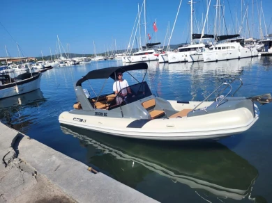 Solemar Solemar 23 in Tkon on SamBoat