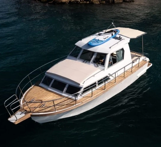 Location Bateau à moteur Castelo avec permis