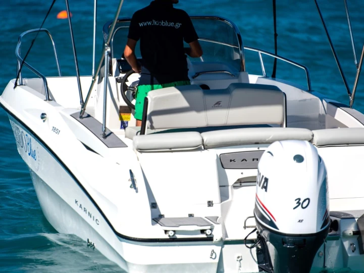 Location bateau Kiáto pas cher 1851