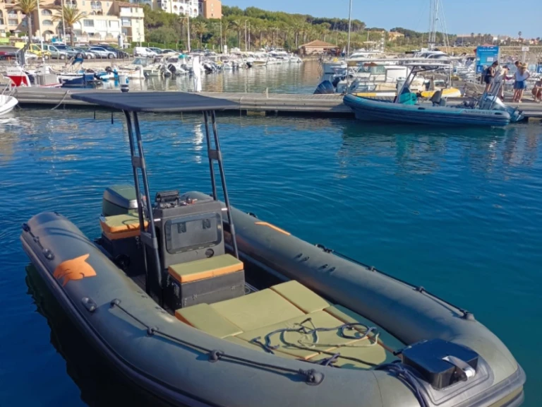 Location bateau Zar FORMANTI à Le Brusc sur Samboat