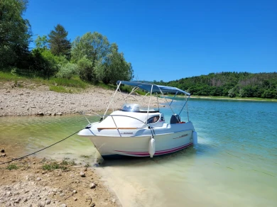 Wynajem w La Tour-du-Meix- Quicksilver Activ 420 Cabin na SamBoat