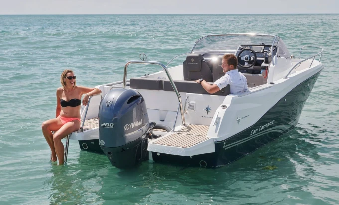 Location bateau Sète pas cher Cap Camarat 6.5 WA