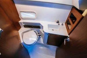 Location Bateau à moteur Antares avec permis