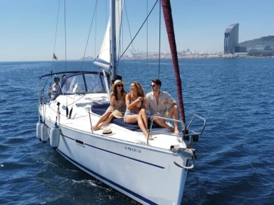 Alquiler de Velero, con o sin patrón Bénéteau Barcelone