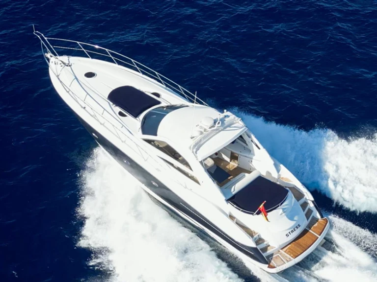 Louer Bateau à moteur avec ou sans skipper Portofino à Ibiza (Ville)