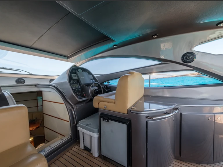Location bateau Pershing Pershing 50 à Ibiza (Ville) sur Samboat